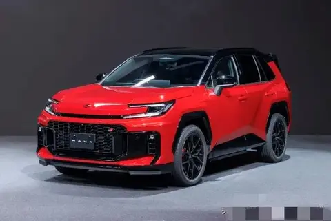 新一代丰田RAV4亮相：三款前脸+双动力升级