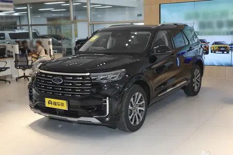 硬核与舒适兼具，全新福特探险者，春日自驾的靠谱伙伴